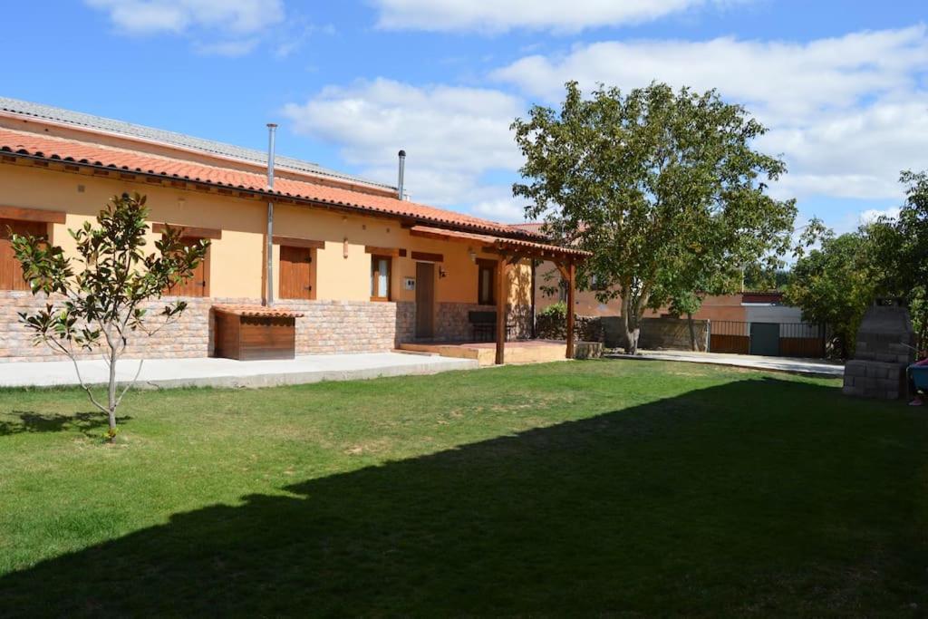 El Establo,Casa Rural Busto de Bureba Exterior foto
